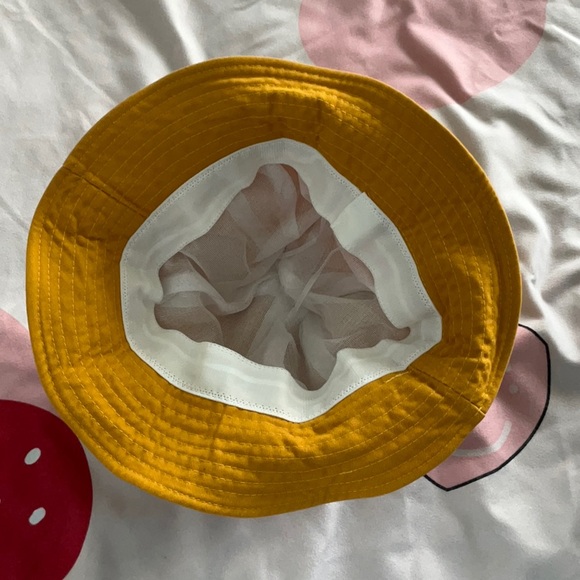 Cute bucket hat - Picture 4 of 4
